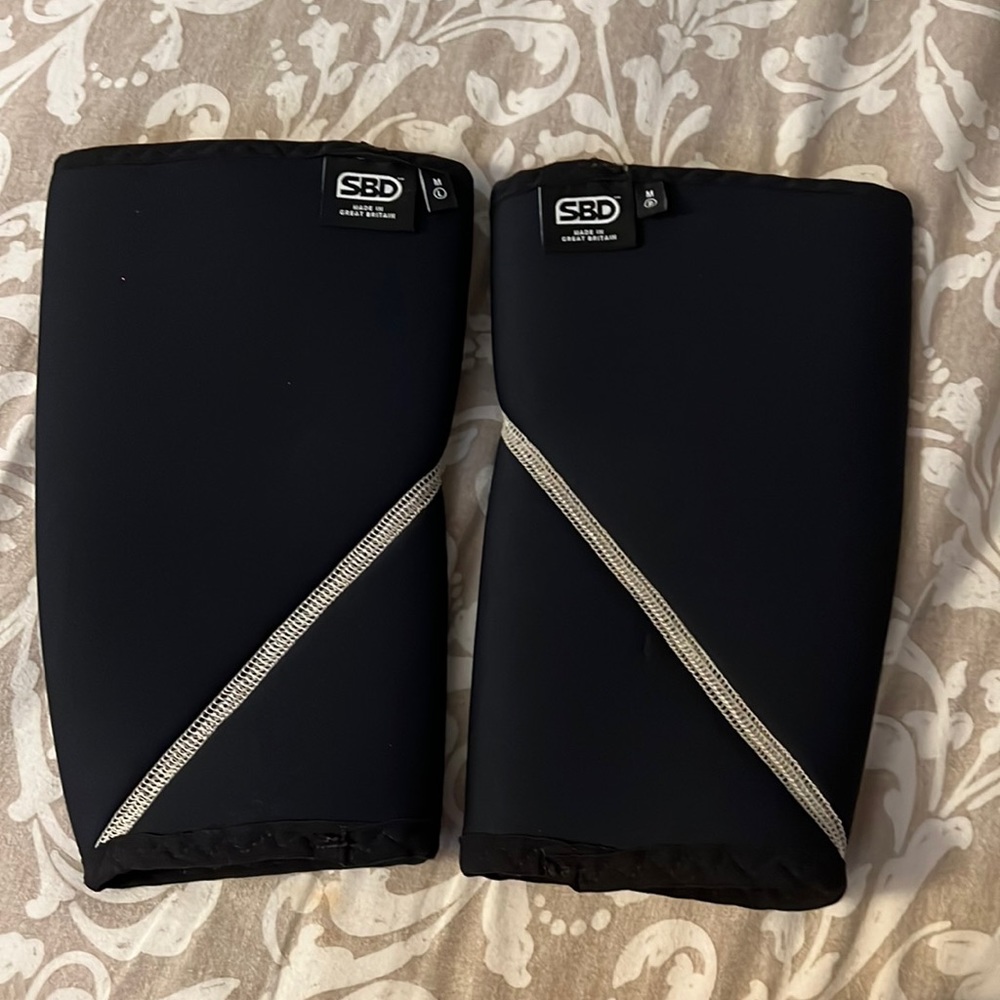 SBD - Medium knee sleeves